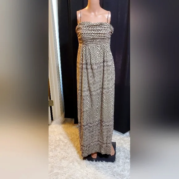 Anthropologie dress Tribal print Strapless Side pockets size 10 - Picture 4 of 5